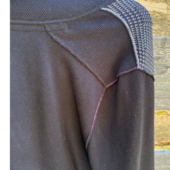 Tommy Bahama Silk Cardigan sweater gray black Size Small - Picture 3 of 6